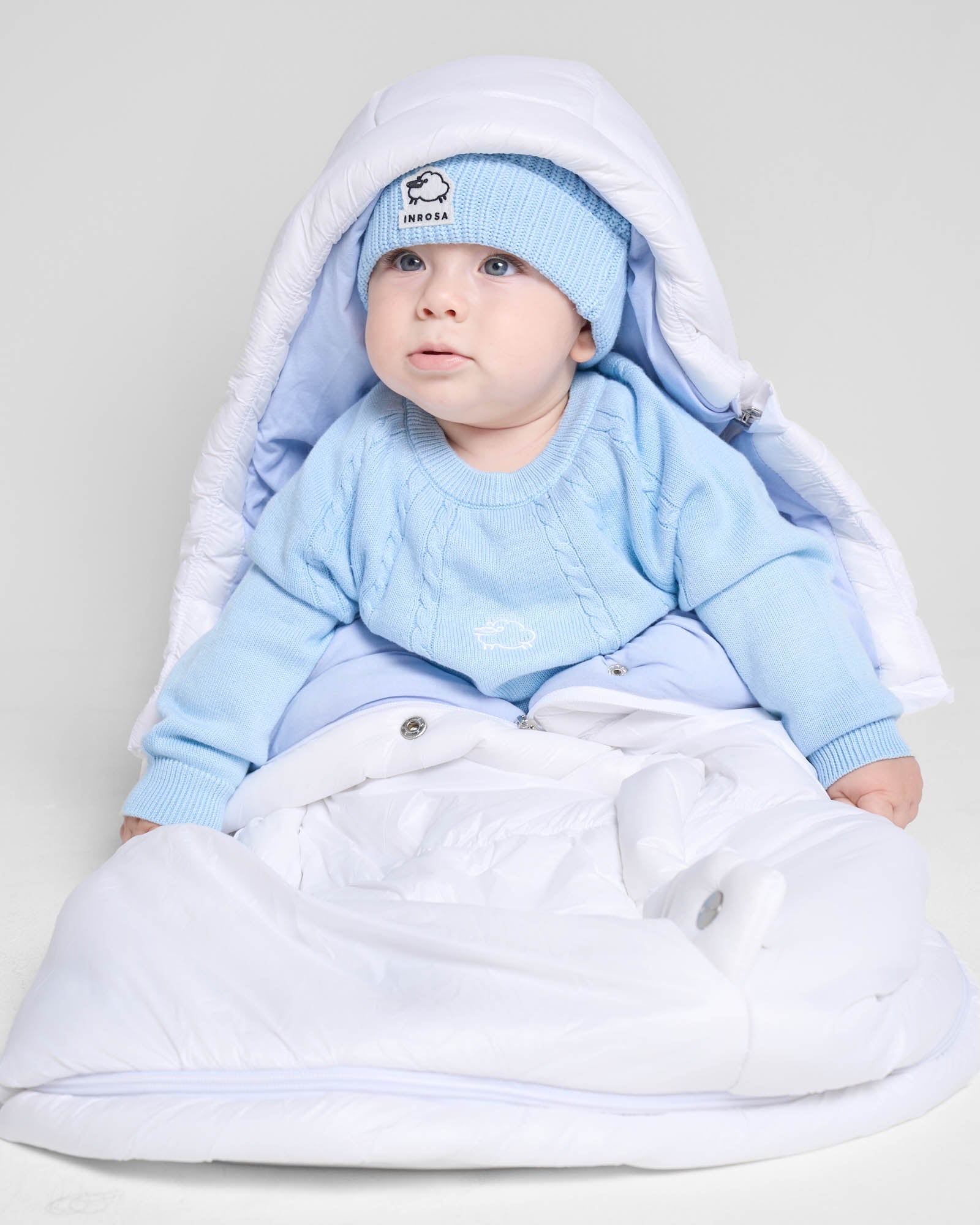 Sacco Outdoor White TOG 4.5 - Light Blue Version - 8 mesi-4 anni