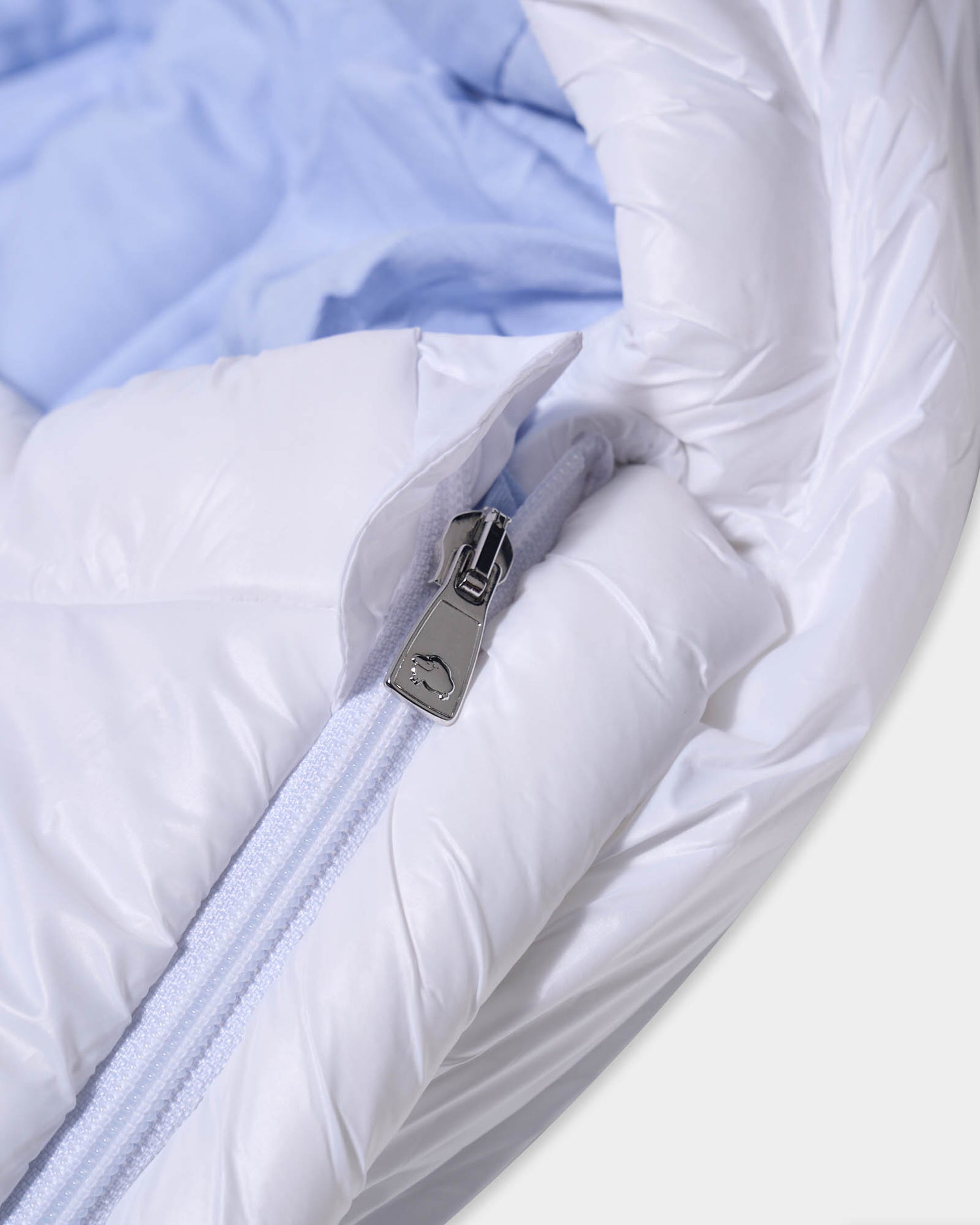 Sacco Outdoor White TOG 4.5 - Light Blue Version - 8 mesi-4 anni